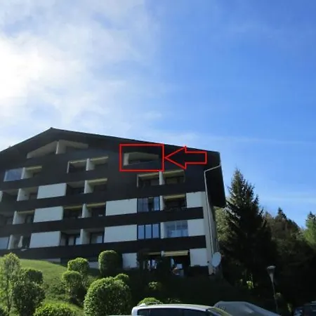 Einraum Mit Berg- Und Seeblick 아파트