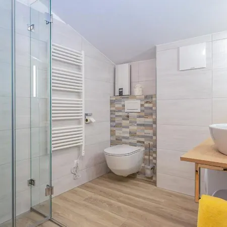 Apartamento Einraum Mit Berg- Und Seeblick *